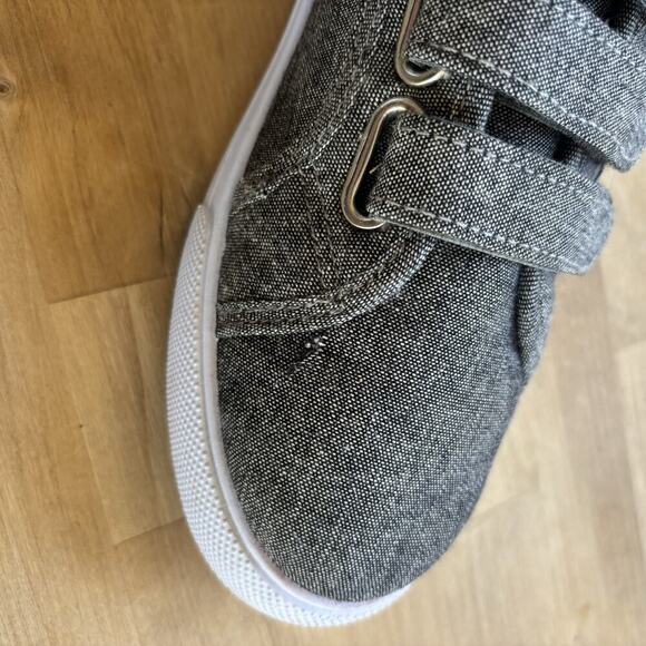 Fabkids Casual School Shoes Easy closure Multi Strap Sneaker Grey size US 4 - Picture 5 of 12